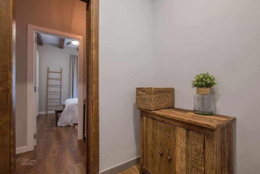 Parking Free - Cathedral Area -2 Months Min Sevilla
